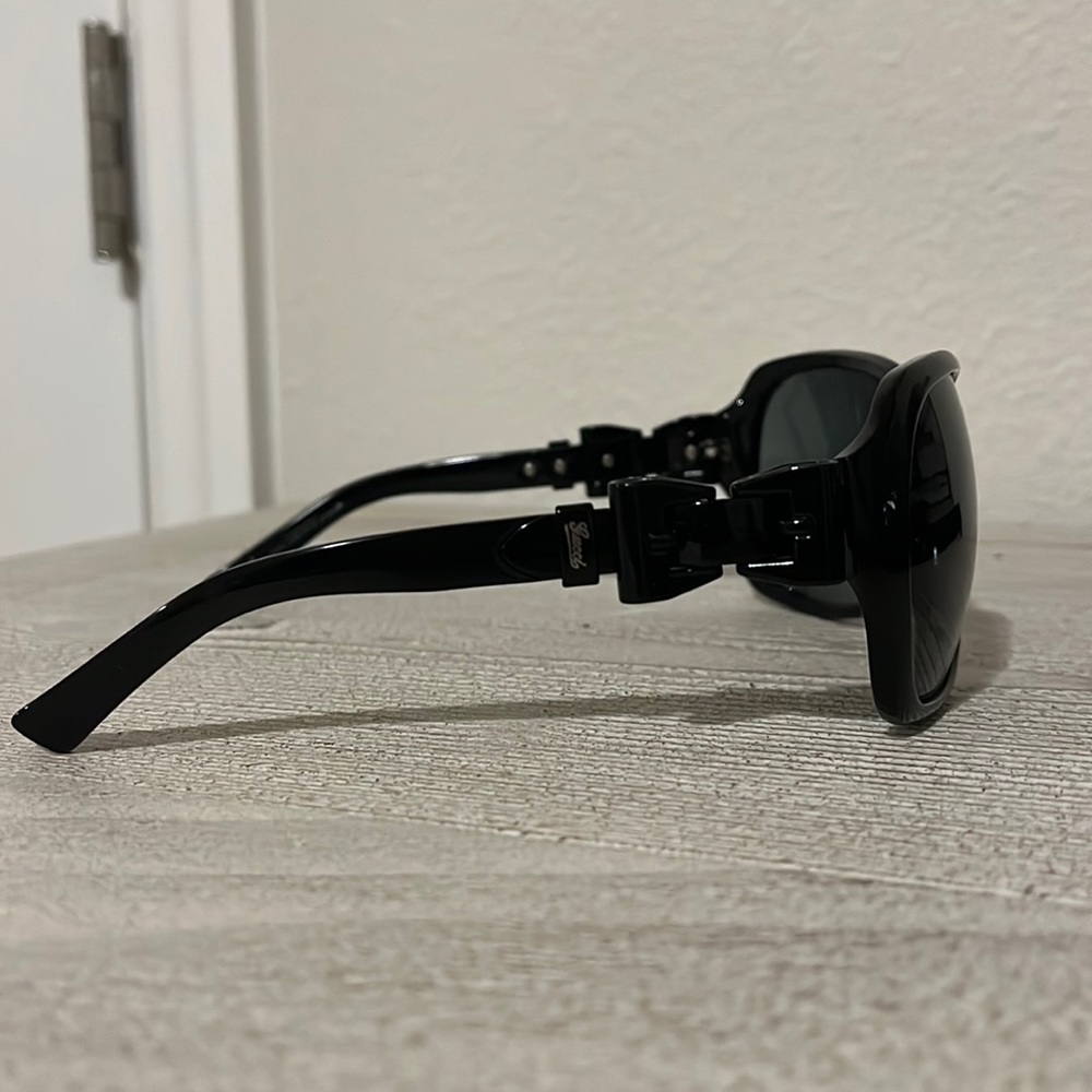 Authentic Gucci Bow Sunglasses